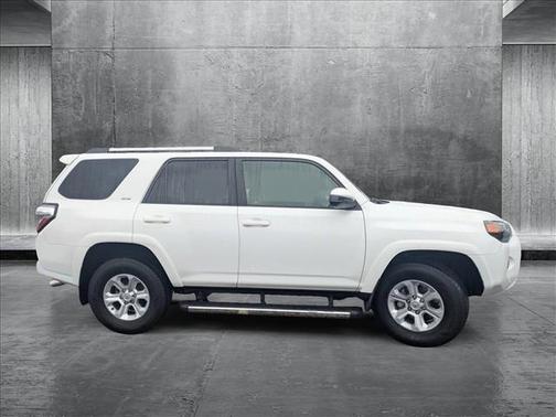 2020 Toyota 4Runner SR5