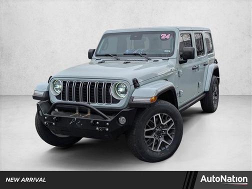 2024 Jeep Wrangler 4-Door Sahara 4x4