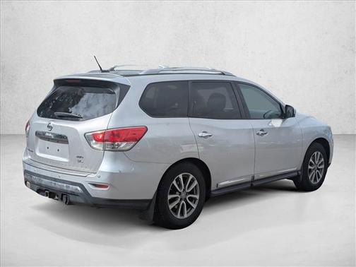 2015 Nissan Pathfinder SL