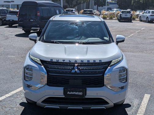 2023 Mitsubishi Outlander PHEV SE S-AWC
