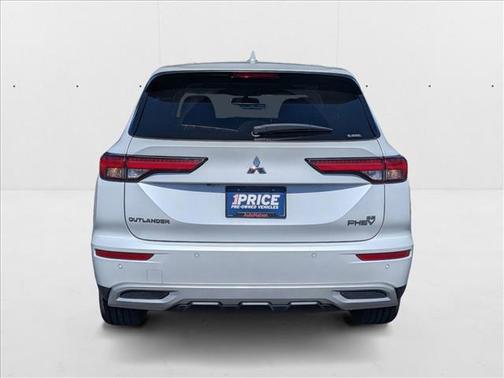 2023 Mitsubishi Outlander PHEV SE S-AWC