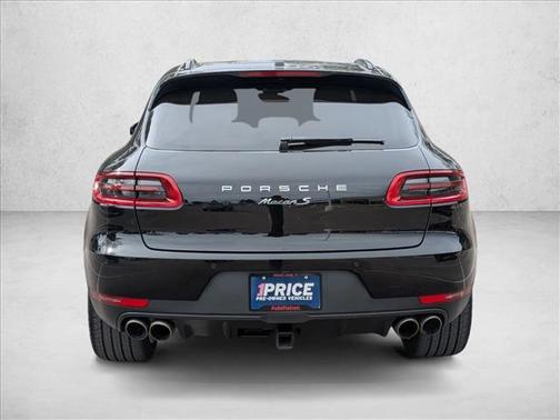 2018 Porsche Macan Macan