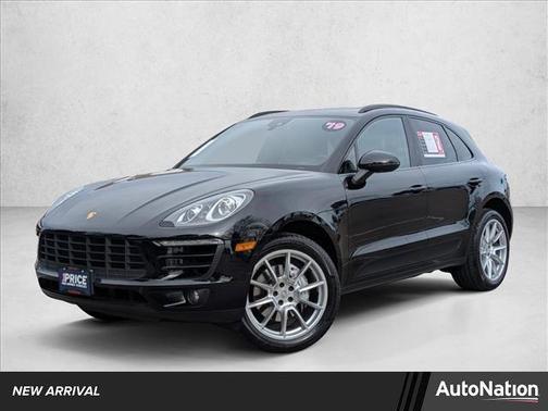 Black 2018 Porsche Macan Macan