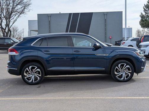 2022 Volkswagen Atlas Cross Sport 3.6L V6 SEL