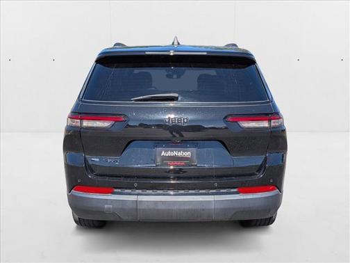 2022 Jeep Grand Cherokee L Altitude
