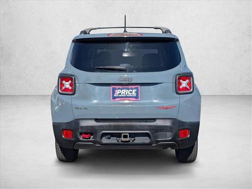 2016 Jeep Renegade Trailhawk
