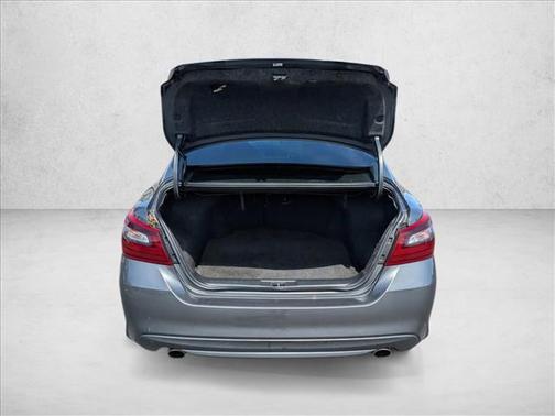 Gun Metallic 2018 Nissan Altima 2.5 SR