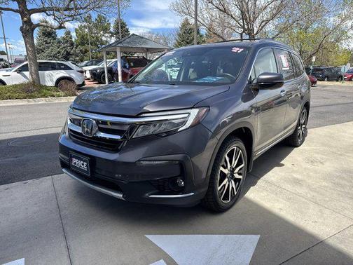 Modern Steel Metallic 2021 Honda Pilot AWD Elite