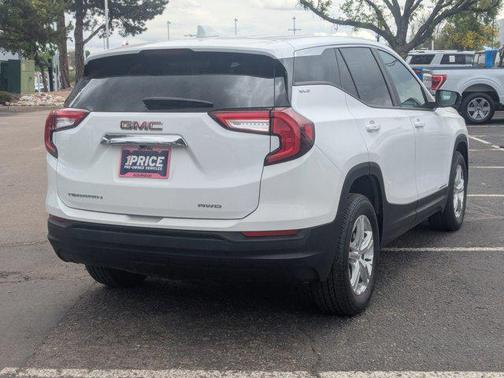 2024 GMC Terrain SLE