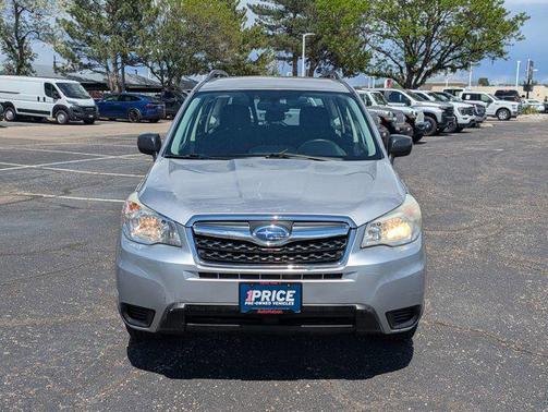 Ice Silver Metallic 2016 Subaru Forester 2.5i