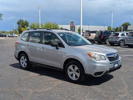 Ice Silver Metallic 2016 Subaru Forester 2.5i