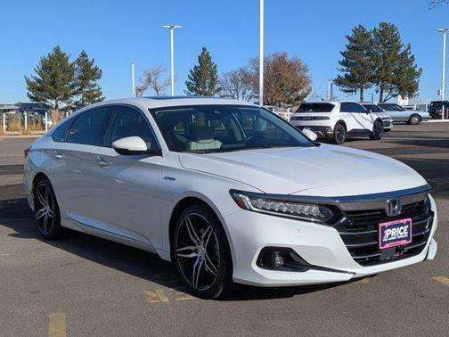 2022 Honda Accord Hybrid Touring