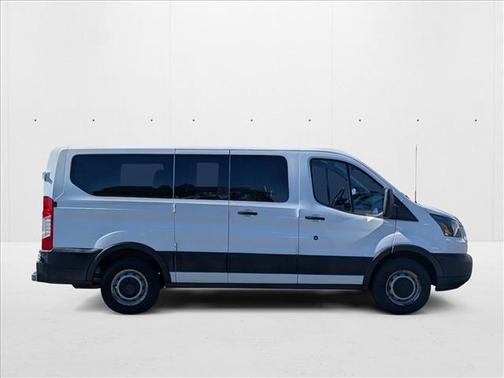 2016 Ford Transit-150 XL