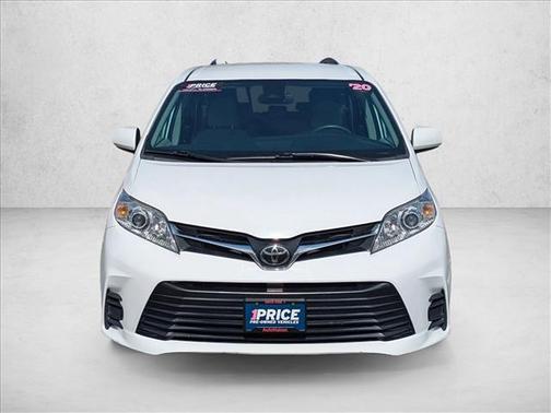 Super White 2020 Toyota Sienna LE