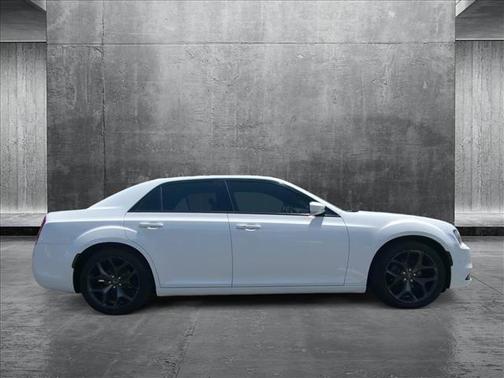 2021 Chrysler 300 S