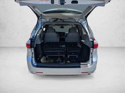 Celestial Silver Metallic 2019 Toyota Sienna Limited Premium