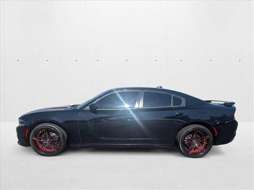 2017 Dodge Charger SXT
