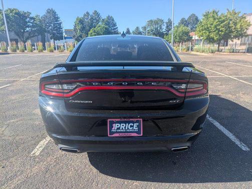 2017 Dodge Charger SXT