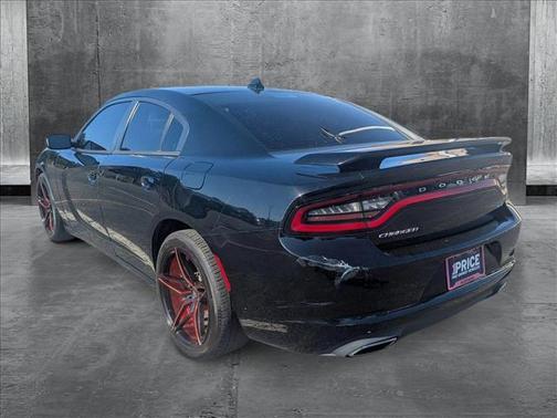 2017 Dodge Charger SXT
