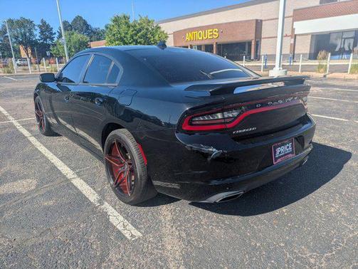 2017 Dodge Charger SXT