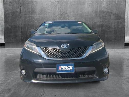 2017 Toyota Sienna SE Premium