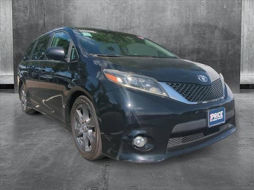 2017 Toyota Sienna SE Premium