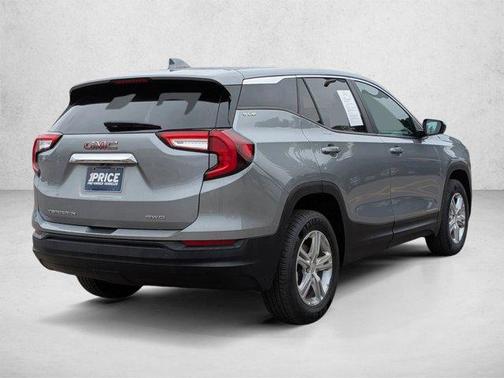 Sterling Metallic 2024 GMC Terrain SLE