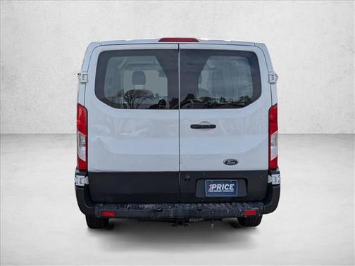2017 Ford Transit-150 Base