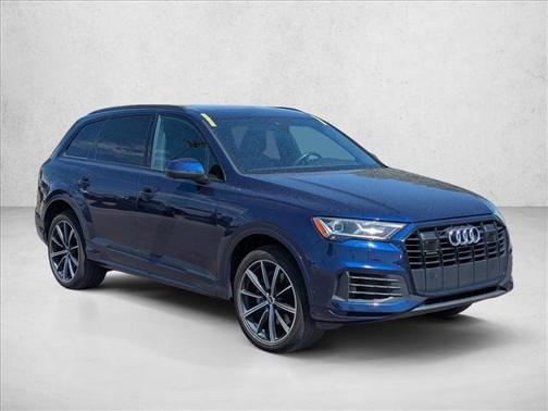 2021 Audi Q7 55 Premium Plus