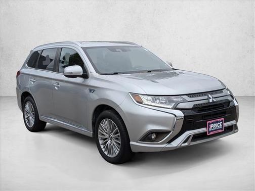 2022 Mitsubishi Outlander PHEV SEL