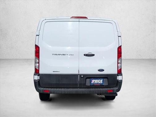 2020 Ford Transit-250 Base