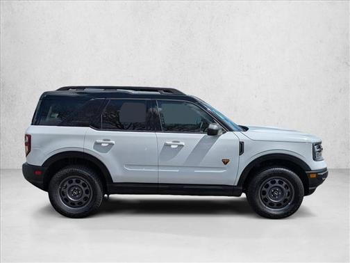 Oxford White 2023 Ford Bronco Sport Badlands