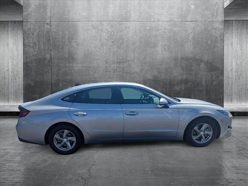 2021 Hyundai SONATA SE