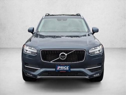 Denim Blue Metallic 2019 Volvo XC90 T6 Momentum