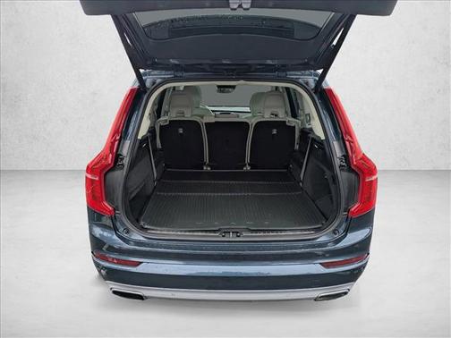 Denim Blue Metallic 2019 Volvo XC90 T6 Momentum
