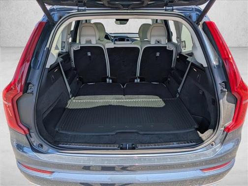 Denim Blue Metallic 2019 Volvo XC90 T6 Momentum