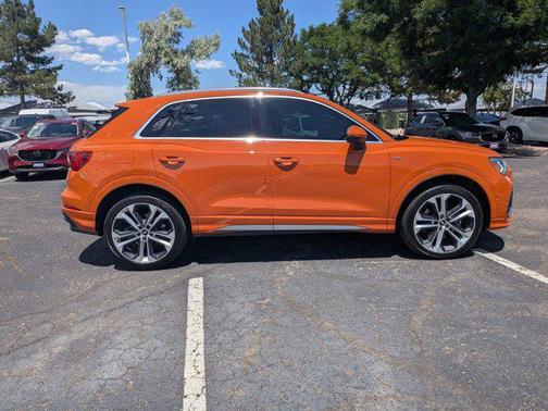 2020 Audi Q3 45 S line Prestige