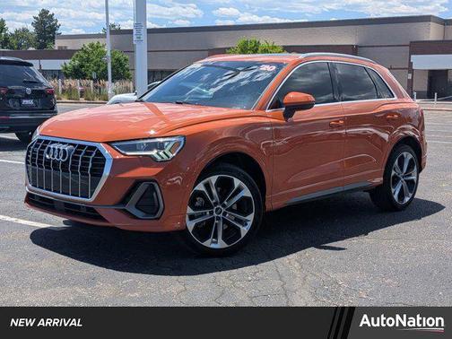 2020 Audi Q3 45 S line Prestige