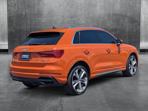 2020 Audi Q3 45 S line Prestige