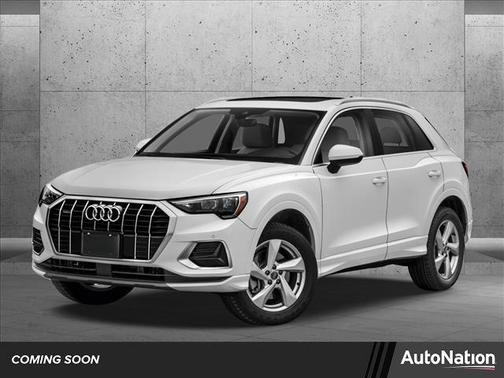 2020 Audi Q3 45 S line Prestige