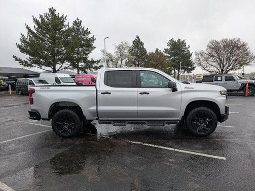 Silver Ice Metallic 2021 Chevrolet Silverado 1500 LT Trail Boss