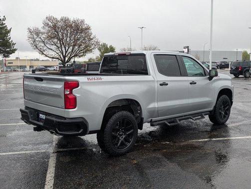 Silver Ice Metallic 2021 Chevrolet Silverado 1500 LT Trail Boss