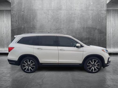 2021 Honda Pilot Touring 8-Passenger