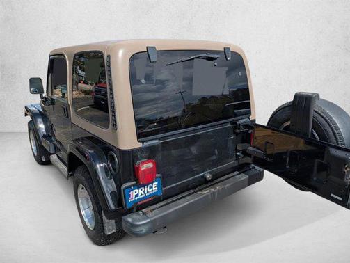 Black 2000 Jeep Wrangler Sahara