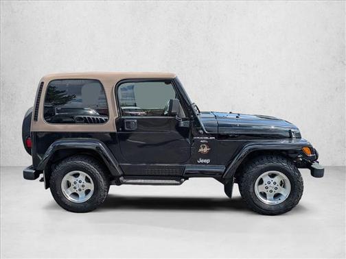 Black 2000 Jeep Wrangler Sahara