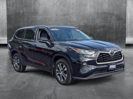 2020 Toyota Highlander XLE