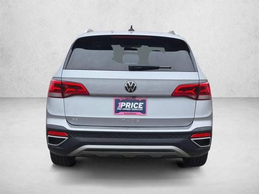 Pyrite Silver Metallic 2022 Volkswagen Taos 1.5T SE