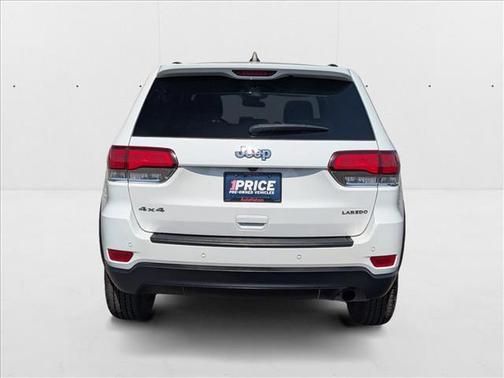 2020 Jeep Grand Cherokee Laredo