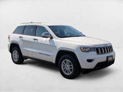 2020 Jeep Grand Cherokee Laredo
