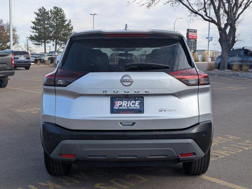 2023 Nissan Rogue SV